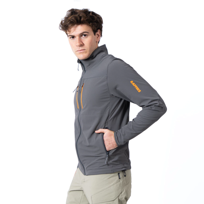 RAFFIKE – CAMPERA HOMBRE MOJAVE SOFTSHELL LIVIANO (2)